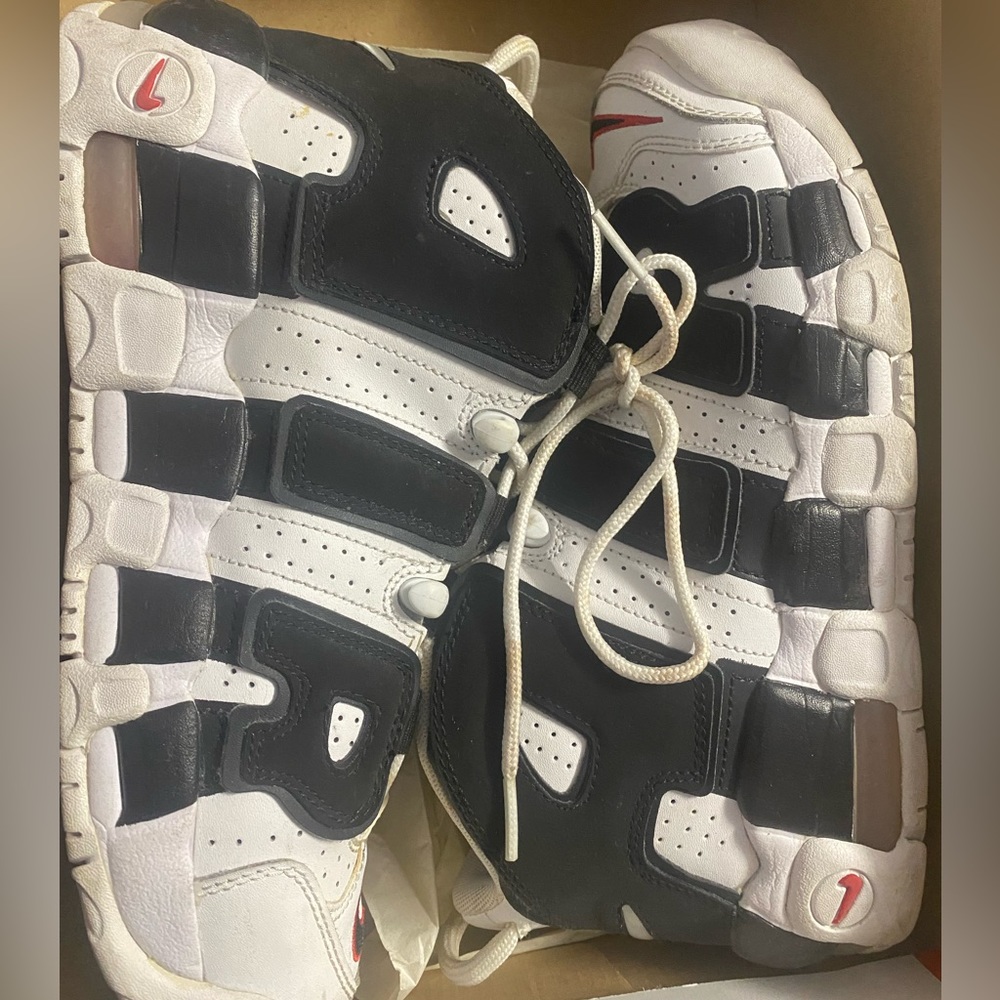 Nike Air Uptempo